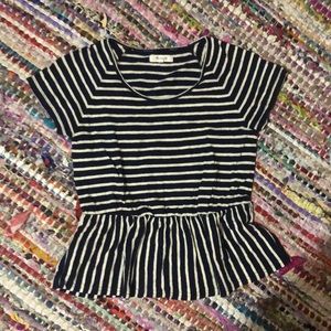 SOLD: Navy Madewell Top! Size XXS